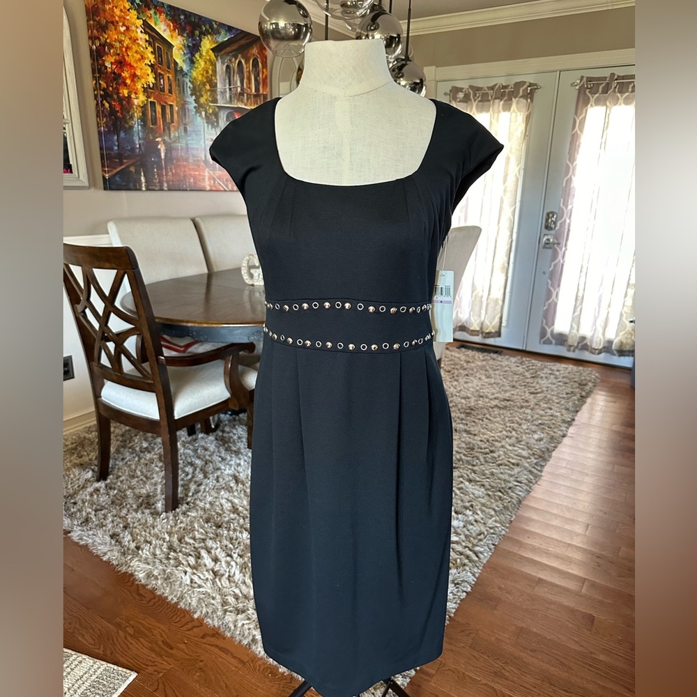 Maggie London dress size 6 NWT